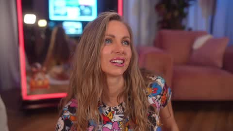 Eva online show from 11-06-25, 07:37