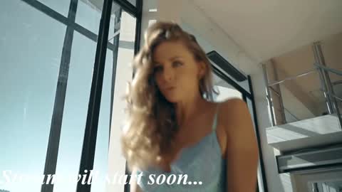 Eva online show from 11-17-25, 08:14