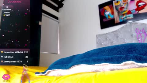 EVA online show from 02-05-25, 04:58