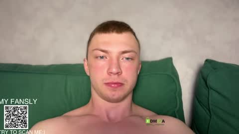 Snapshot of eva_iron chatting on 05-25-26, 11:11 Eva and Iron online show from 05-25-26, 11:11