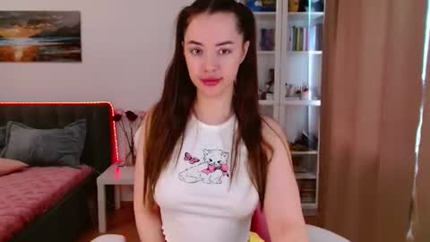 Snapshot of eva_liss chatting on 06-20-26, 06:27 Eva LIss online show from 06-20-26, 06:27