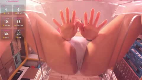 Eva online show from 05-30-26, 11:40