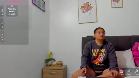 Eva y Mia online show from 03-18-26, 11:24