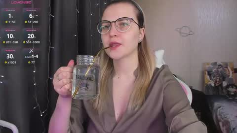 Eva online show from 03-23-26, 11:36