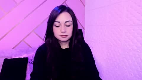 Eva online show from 11-30-25, 01:59