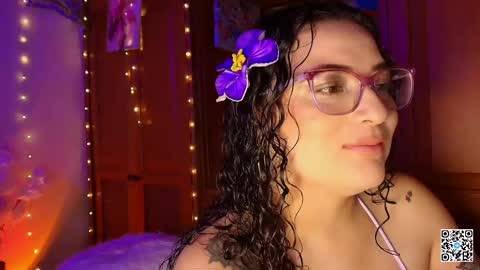 Snapshot of eva_rosse69 chatting on 04-24-26, 11:23 Eva online show from 04-24-26, 11:23