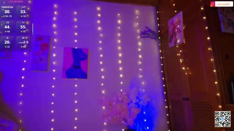 Snapshot of eva_rosse69 chatting on 04-29-26, 12:09 Eva online show from 04-29-26, 12:09