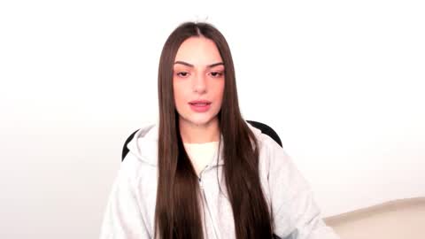 Eva online show from 02-07-25, 04:14