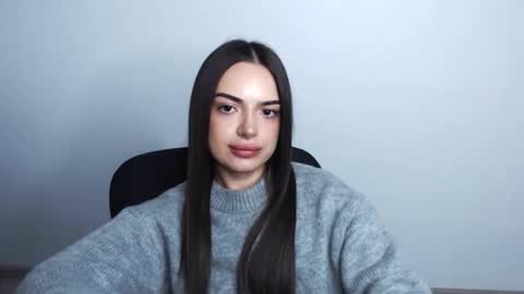 Eva online show from 11-19-25, 01:44