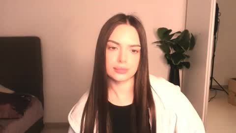 Eva online show from 04-09-26, 03:28