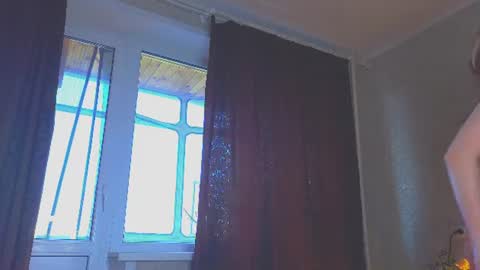 Hi there i am Eva and i wish create a nice community with you so join my Ticket Show for more pleasure online show from 06-18-26, 04:00