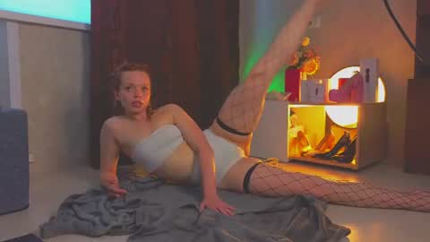 Hi there i am Eva and i wish create a nice community with you so join my Ticket Show for more pleasure online show from 06-24-26, 03:44