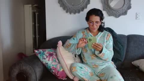 Snapshot of eva_stark57 chatting on 02-17-26, 10:05 eva_stark57 online show from 02-17-26, 10:05