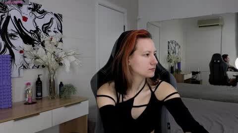 Snapshot of eva_vils chatting on 01-14-25, 12:24 eva_vils online show from 01-14-25, 12:24