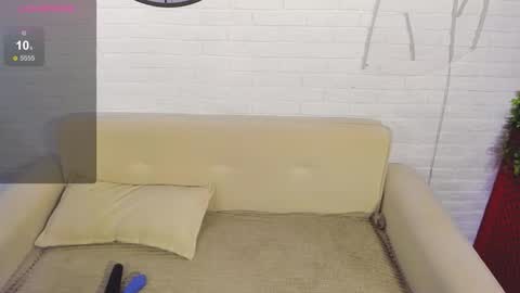 Hi Im Eva new here online show from 11-29-25, 03:48