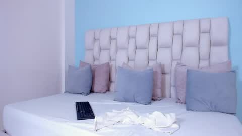 Snapshot of evaa__rose_ chatting on 06-06-26, 08:24 Eva online show from 06-06-26, 08:24