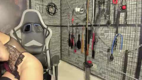 EVA INDEPENDENT MODEL online show from 03-21-26, 10:35