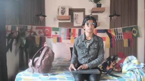 Snapshot of evaa_campbell chatting on 07-03-26, 12:22 Eva online show from 07-03-26, 12:22
