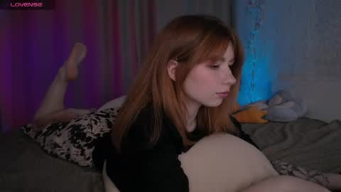 Snapshot of evaa_moonn_ chatting on 07-07-26, 07:51 Eva online show from 07-07-26, 07:51