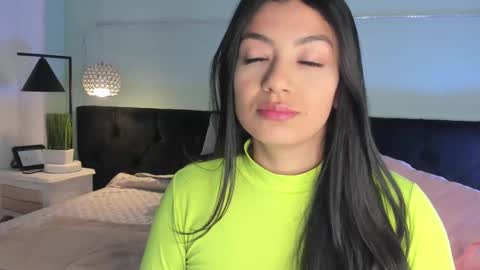 julieth online show from 03-10-25, 11:32