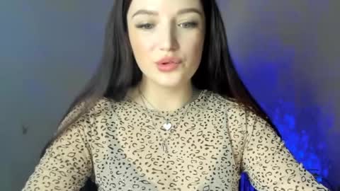 Snapshot of evaamillerr chatting on 02-03-25, 09:29 Eva online show from 02-03-25, 09:29