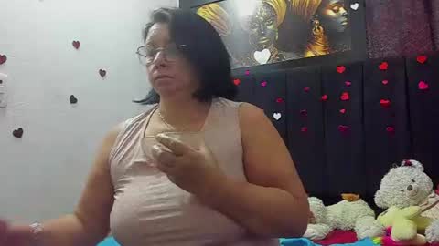 Snapshot of evaaross chatting on 07-08-26, 04:11 Eva online show from 07-08-26, 04:11