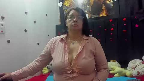 Snapshot of evaaross chatting on 07-10-26, 09:50 Eva online show from 07-10-26, 09:50