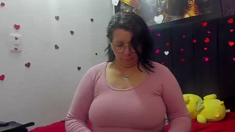 Snapshot of evaaross chatting on 07-15-26, 02:55 Eva online show from 07-15-26, 02:55