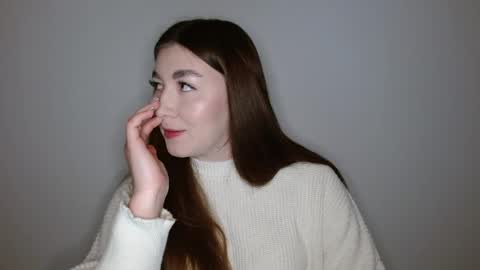 Evachaturbatte online show from 04-17-26, 05:21