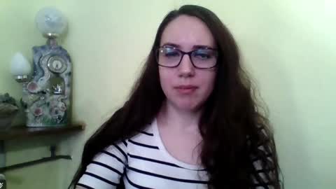 EVA online show from 12-05-25, 08:23