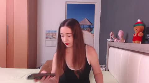 Snapshot of evafromheaven chatting on 06-02-26, 05:53 Eva online show from 06-02-26, 05:53