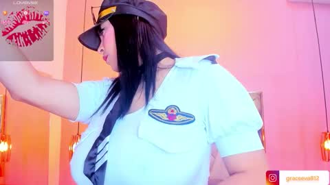 Eva Grace  online show from 11-10-25, 01:59