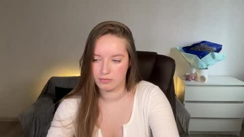 Eva online show from 04-04-26, 08:34