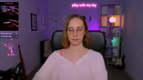 evalora online show from 11-07-25, 03:23