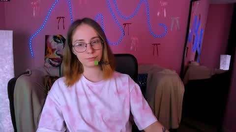 evalora online show from 04-08-26, 06:24