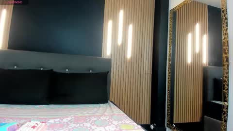 Eva online show from 03-13-26, 01:29