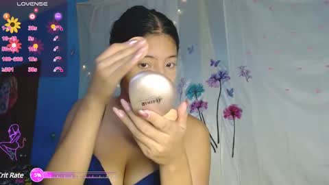 Snapshot of evaluna_horny_ chatting on 01-25-25, 02:47 evaluna horny  online show from 01-25-25, 02:47