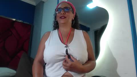 Eva Mills online show from 01-26-25, 09:18