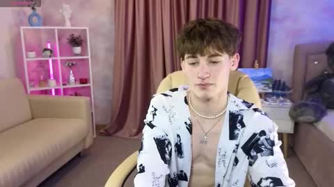 Snapshot of evan__joy chatting on 02-19-26, 09:00 Evan online show from 02-19-26, 09:00