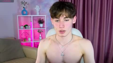 Snapshot of evan__joy chatting on 02-28-26, 08:54 Evan online show from 02-28-26, 08:54