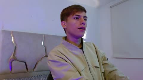 evan_tay online show from 04-06-26, 03:15
