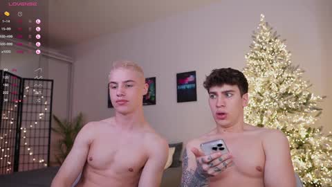 Snapshot of evan_white_ chatting on 01-05-25, 04:16 evan_white_ online show from 01-05-25, 04:16