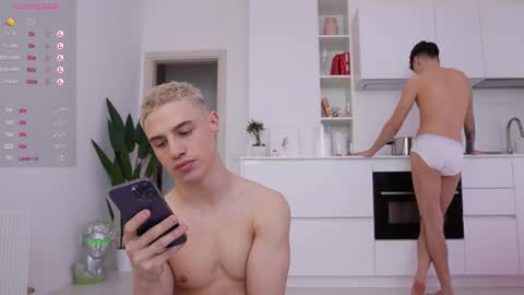 Snapshot of evan_white_ chatting on 02-12-25, 10:35 evan_white_ online show from 02-12-25, 10:35