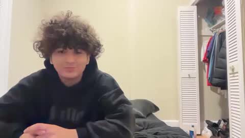 Snapshot of evanbrown333 chatting on 10-20-25, 02:01 Evan Brown online show from 10-20-25, 02:01