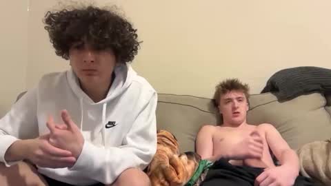 Snapshot of evanbrown333 chatting on 02-05-26, 04:06 Evan Brown online show from 02-05-26, 04:06