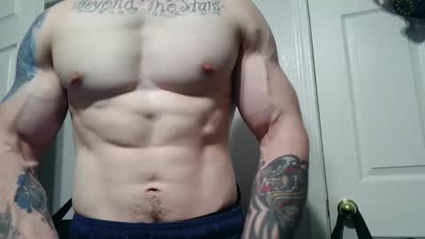 Snapshot of evancage chatting on 02-03-25, 11:05 evan cage online show from 02-03-25, 11:05