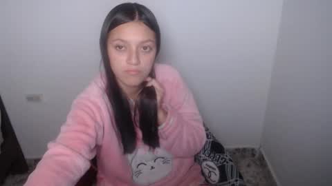 eva  online show from 05-19-26, 04:19