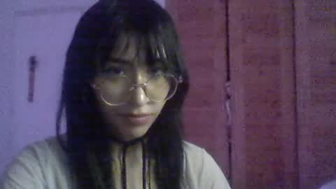 Snapshot of evangelinefleur chatting on 06-18-26, 06:02 evangelinefleur online show from 06-18-26, 06:02