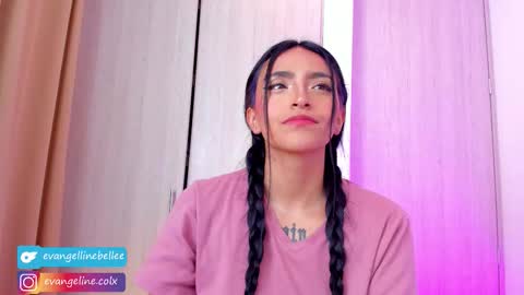 Evangelline online show from 12-17-25, 11:38