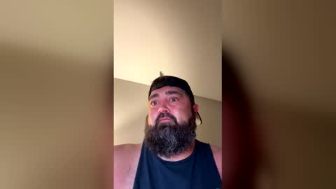 Snapshot of evanh1141 chatting on 03-31-26, 09:10 evanh1141 online show from 03-31-26, 09:10